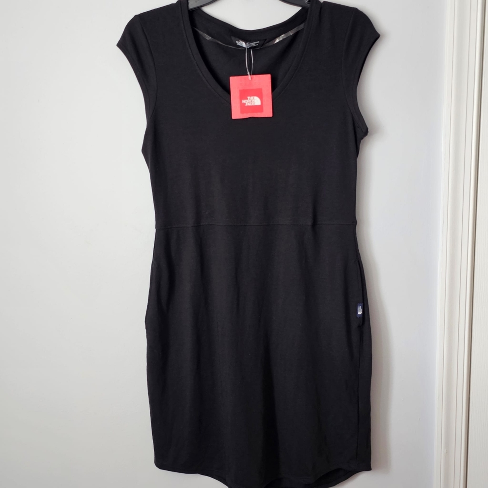 The North Face No Sleeve Dress